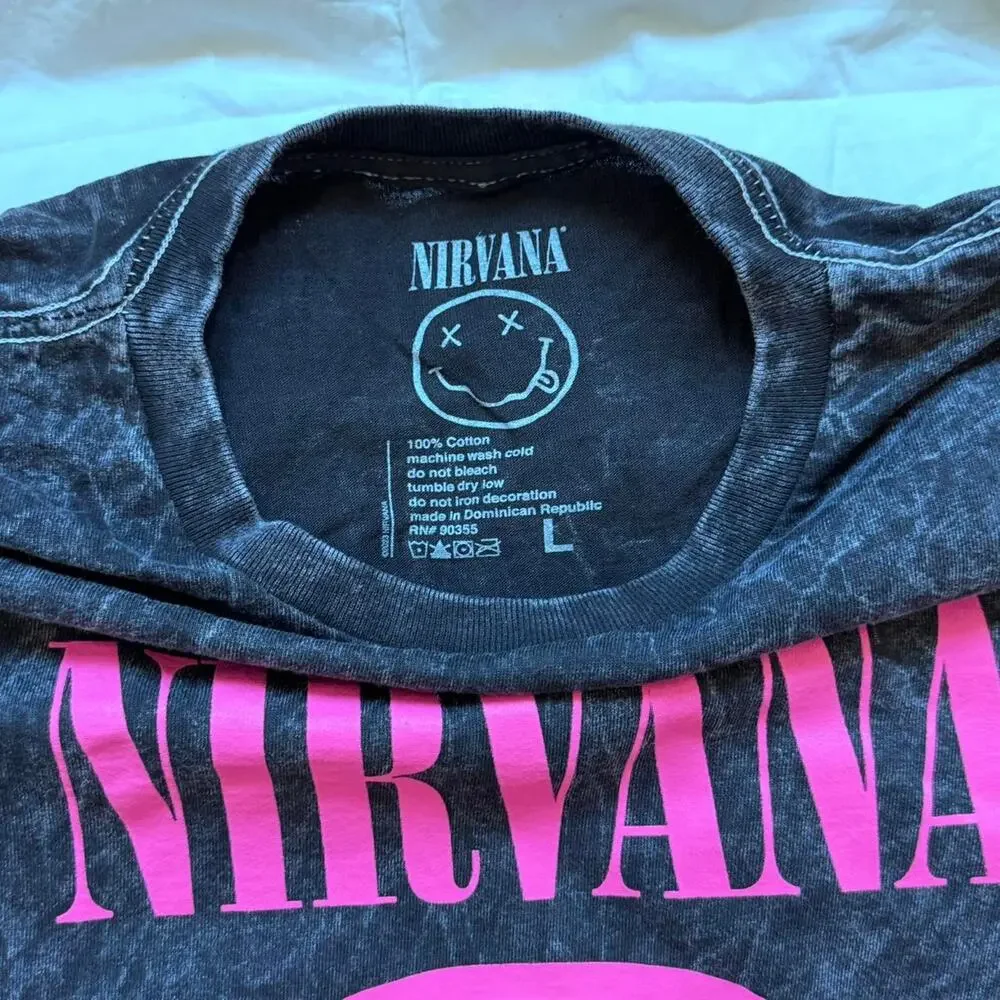 Nirvana smiley graphic band tee L cotton casual emo gunge skater black pink - Picture 4 of 8